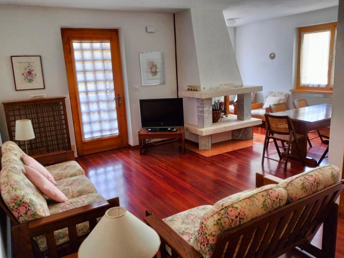 Vista Mozzafiato Sulle Dolomiti Friulane Apartment ฟอร์นี ดิ โซปรา ภายนอก รูปภาพ